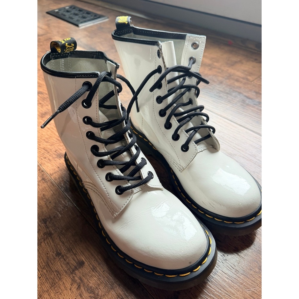 Dr. Martens 1460W White Patent Leather 8-Eye Combat Boots Size US 7L EU 38